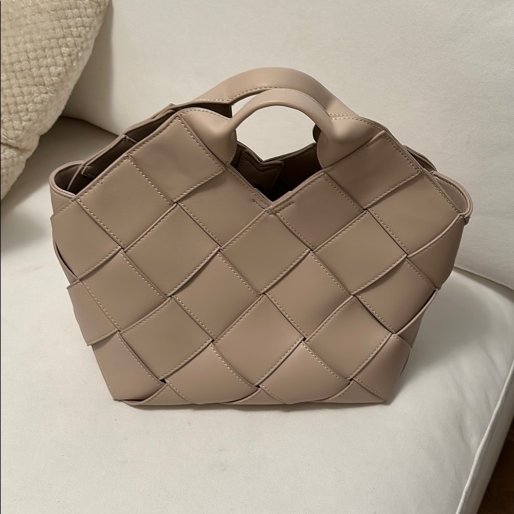 AQUA purse with strap